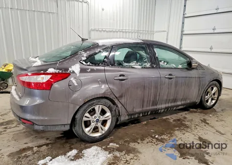2014 Ford Focus Se z USA, uszkodzony, nr VIN 1FADP3F26EL281577